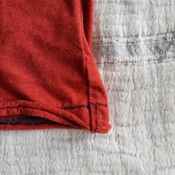 HATLEY t-shirt size 6 - Picture 7 of 9